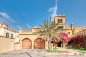 Splendid 5BR Villa at Canal Cove Palm Jumeirah by Deluxe Holiday Homes